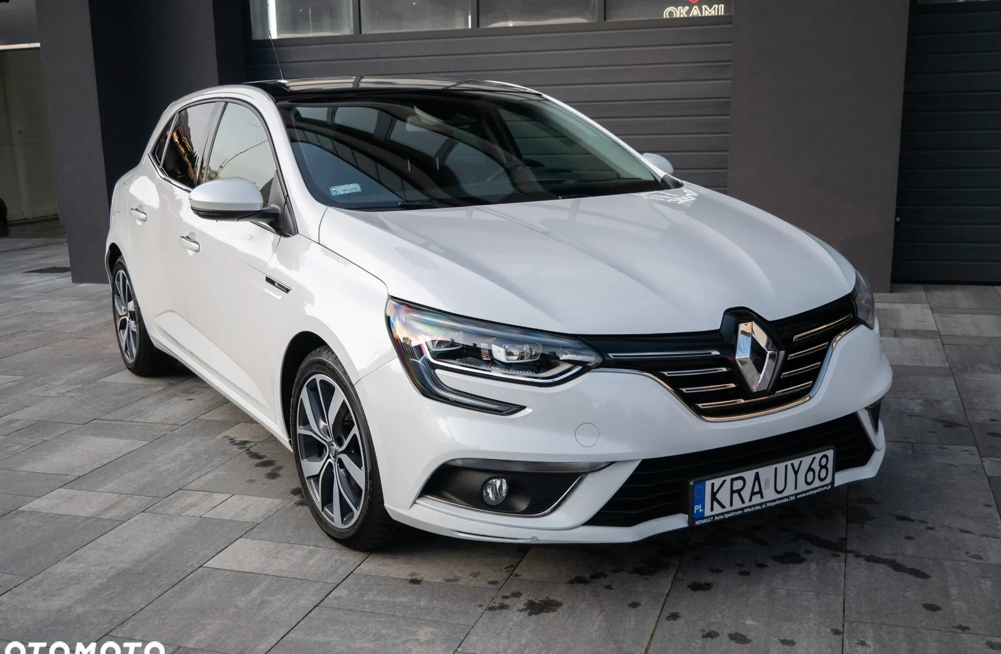 Renault Megane cena 55000 przebieg: 80000, rok produkcji 2016 z Kraków małe 497